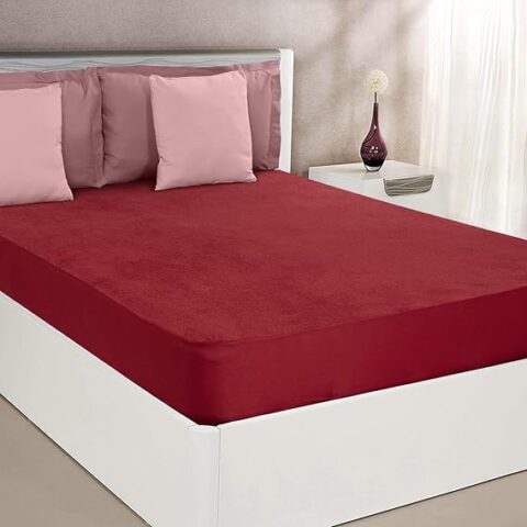Amazon Brand - Solimo Water Resistant Anti-Bacterial , Maroon, King, 75X72 Inch (190 X 183 Cm, Cotton)