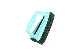 Scrubbly Triangular Tile Cleaning Brush, Green, Abrasive Scrubber, 14.5 x 11 cm