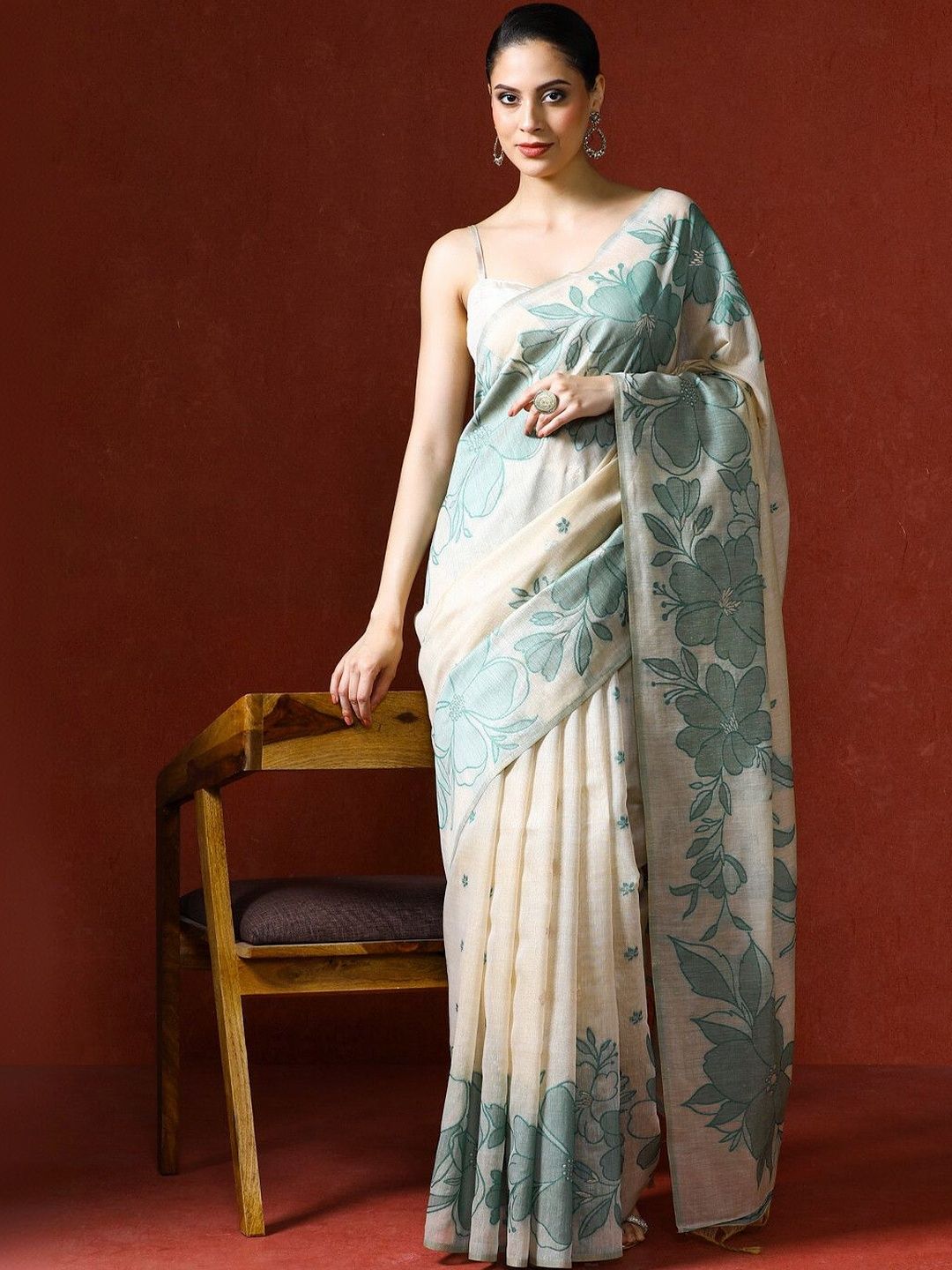 Woven Design Chanderi Sarees With Blouse Piece